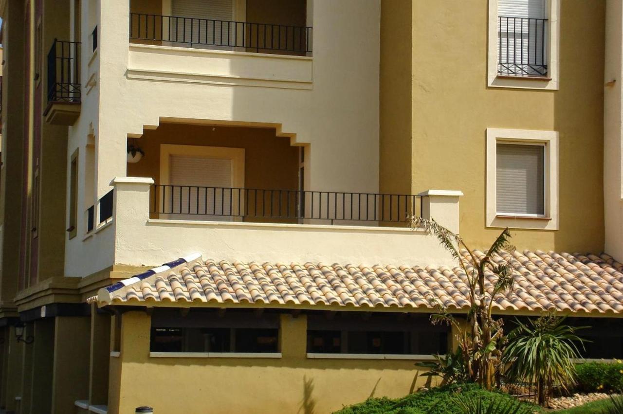Bonito Apartamento En Primera Linea De Playa Исла-Канела Экстерьер фото